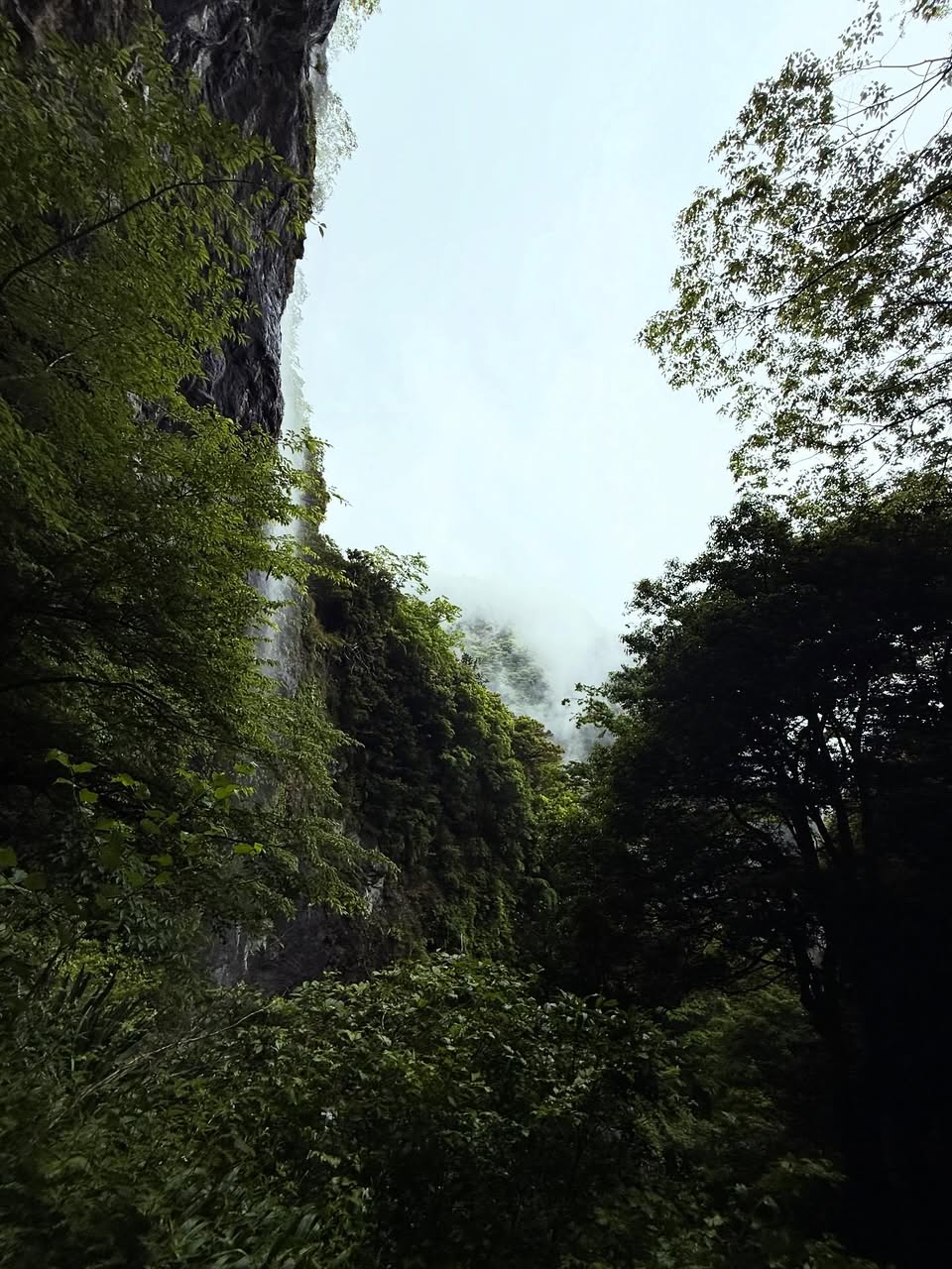 灌頂の滝（かんじょうのたき） 1